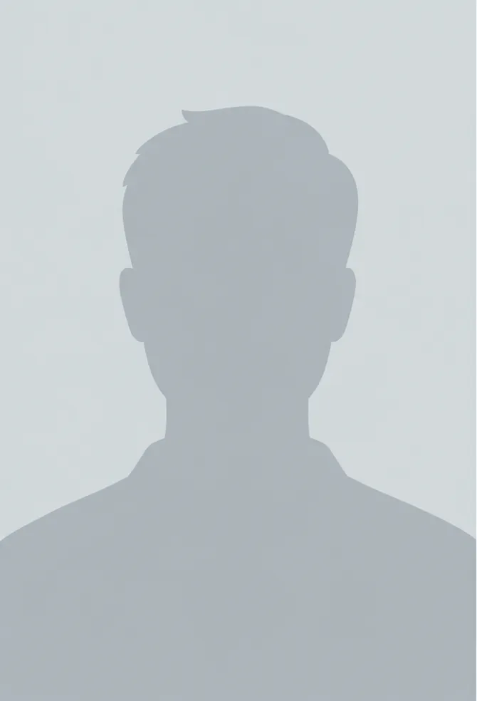Portrait Sascha Mangold